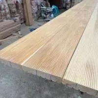 Террасная доска из лиственницы  28x140мм сорт Экстра